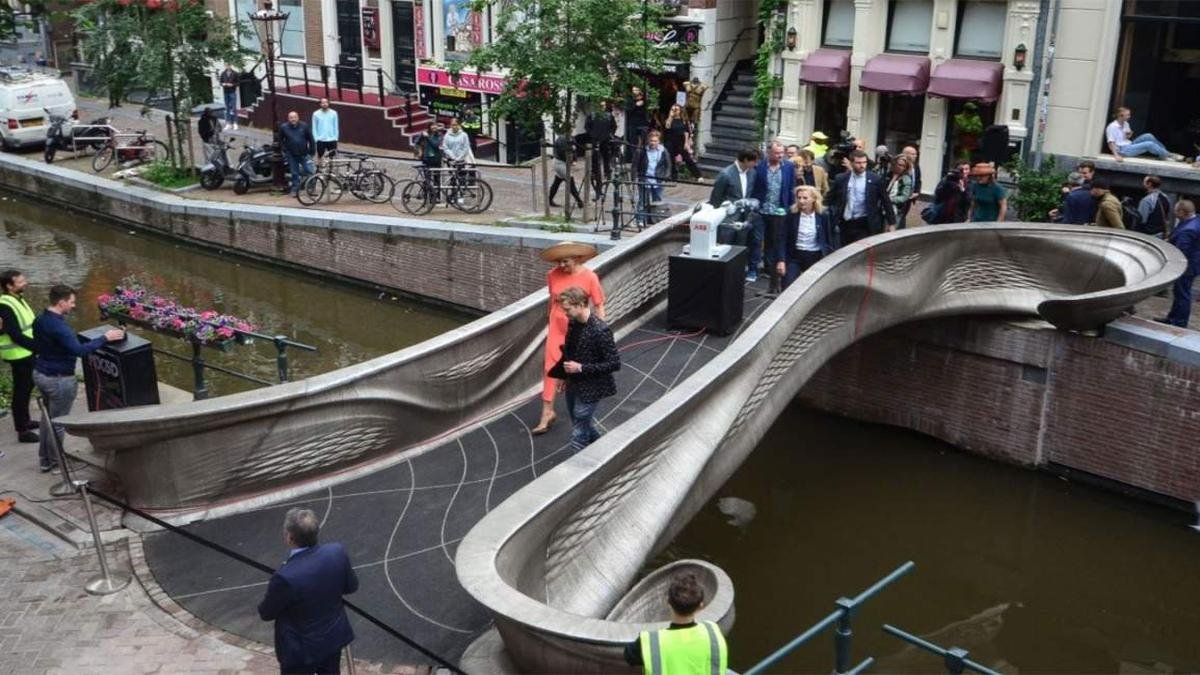 The world's first 3D printed bridge in amsterdam is unveiled in July 2021. These project was spearheaded a Dutch company.